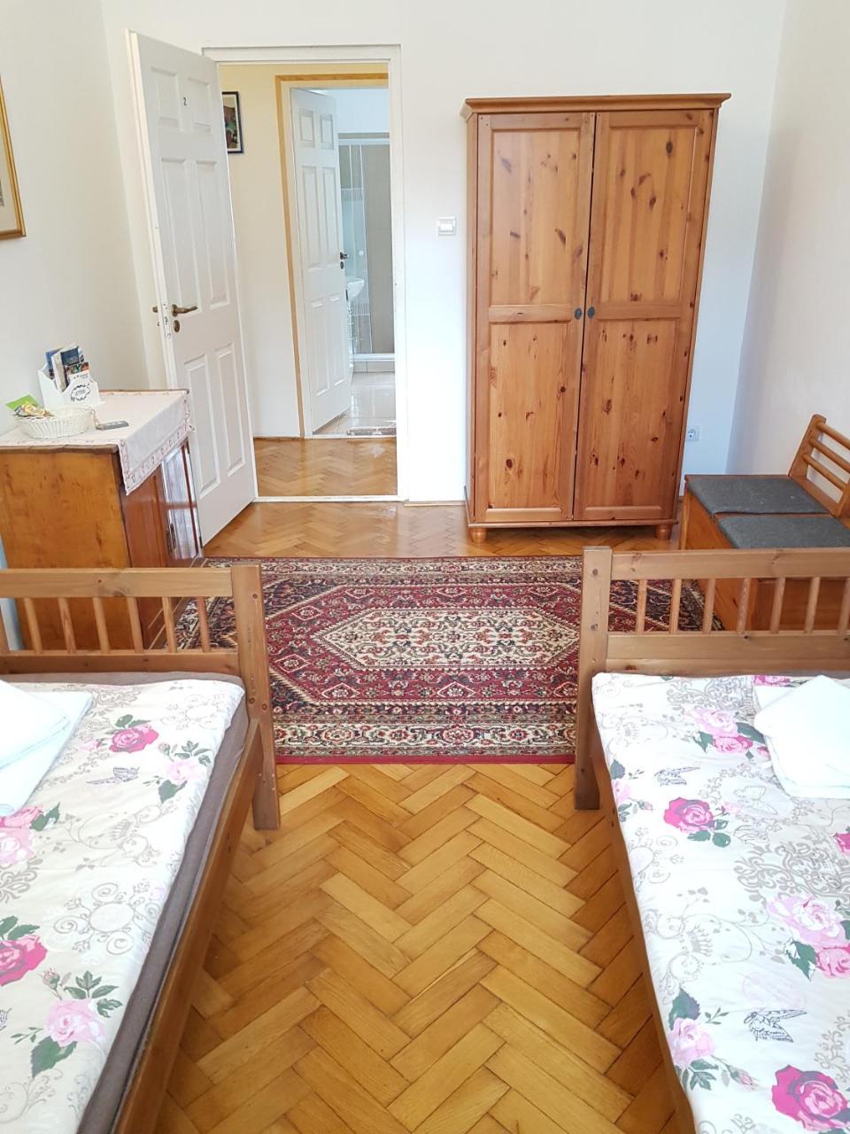 Várkerület Apartman Sopron Exterior foto